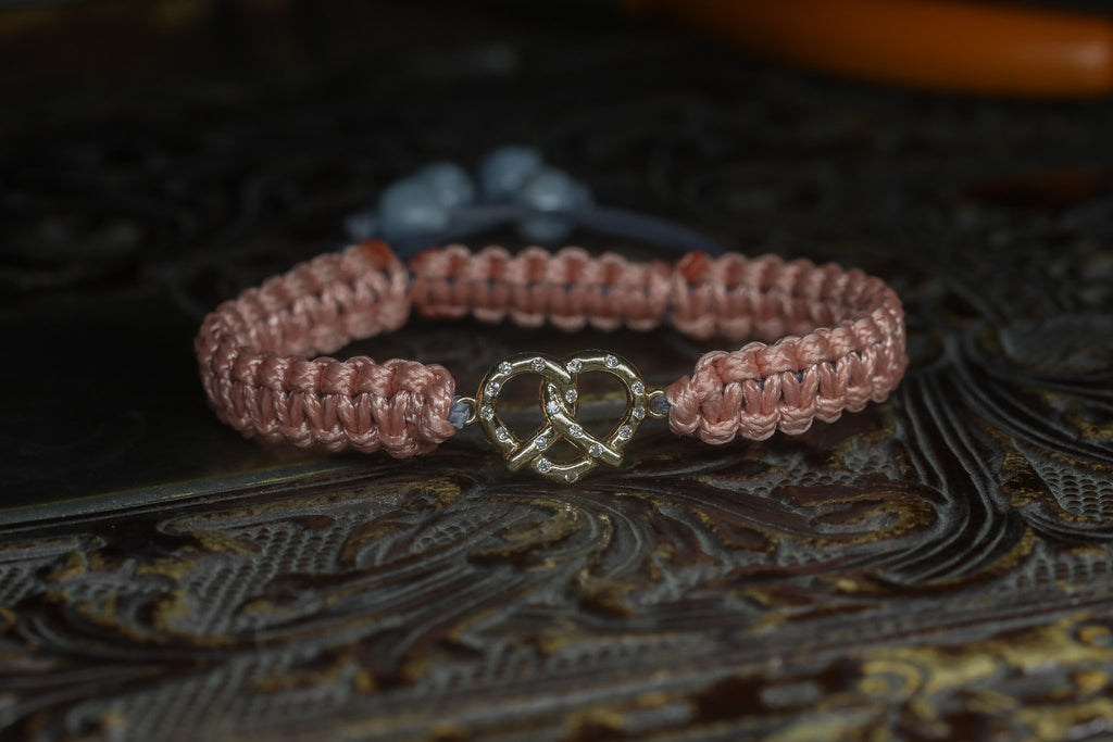 Goldene Brezel Armband – 750 Gold, Diamanten & Aquamarin | CORAZON Design